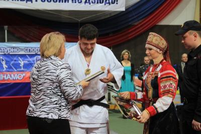 Андрей Волков